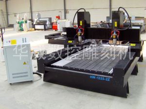南阳内乡县双头立体多功能石材雕刻机HW-1325-2Z